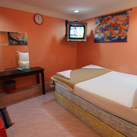 New Wave Hotel Sdn Bhd - Medan Batu Caves Номер фото